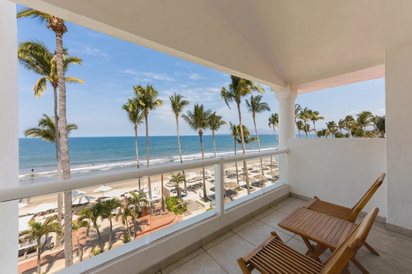 Emotions Select Two-bedroom Suite Oceanfront