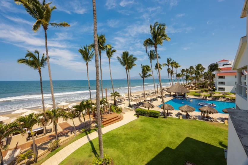 Emotions Select Two-bedroom Suite Oceanfront