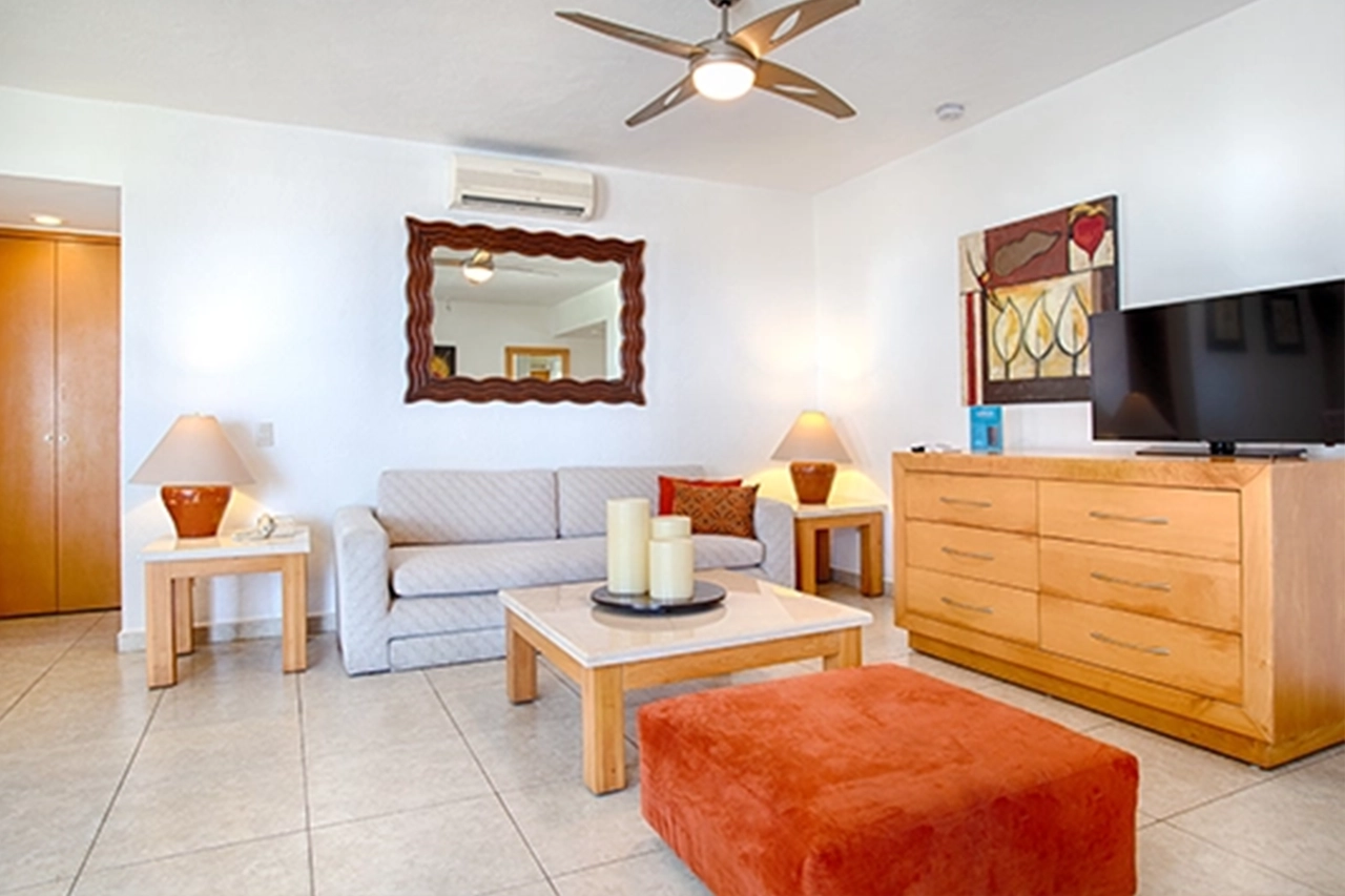 Emotions Select One-bedroom Suite Oceanfront