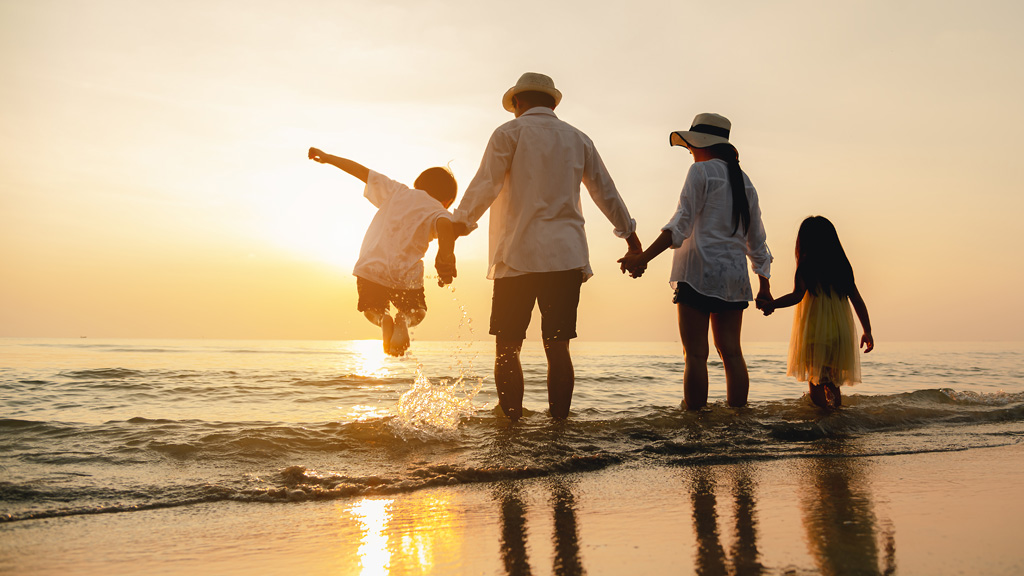 How to Celebrate Summer Like a Local at Marival Emotions Resort by Mercure