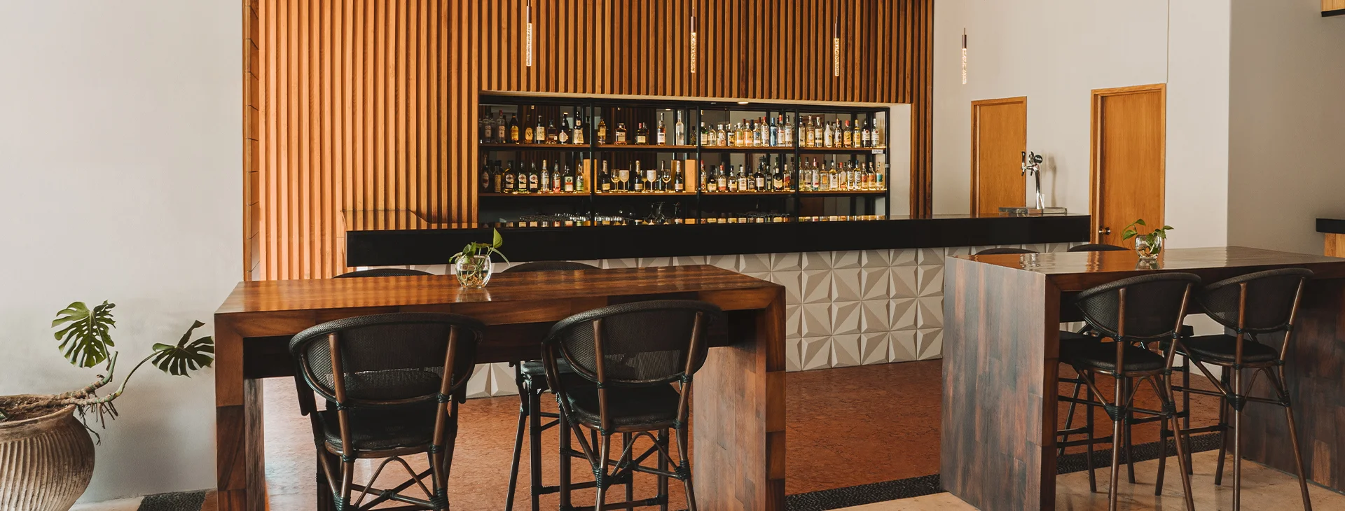 Mirabel y Volare - Marival Emotions Nuevo Vallarta